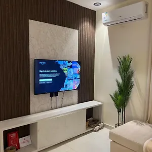 شقة واسعة غرفة نوم وصالة في الصحافة دخول ذاتي A Cozy One Bedroom In Alsahafa With Self Entry, الرياض